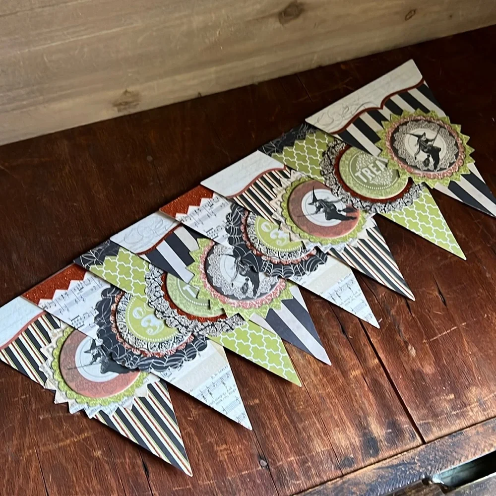 🧡🖤Halloween Paper Flag Pendant Garland